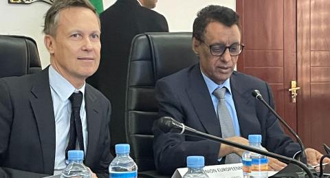 HE Abdessalam Mohamed Saleh, Minister of Economic Affairs and Sustainable Development, and HE Gwilym Jones, Ambassador of the European Union to Mauritania