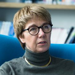 Photo portrait of Martina Merz
